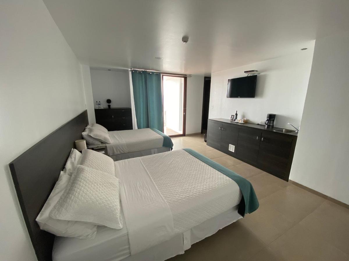 Galapagos Sunset Hotel Пуерто Бакерисо Морено Екстериор снимка